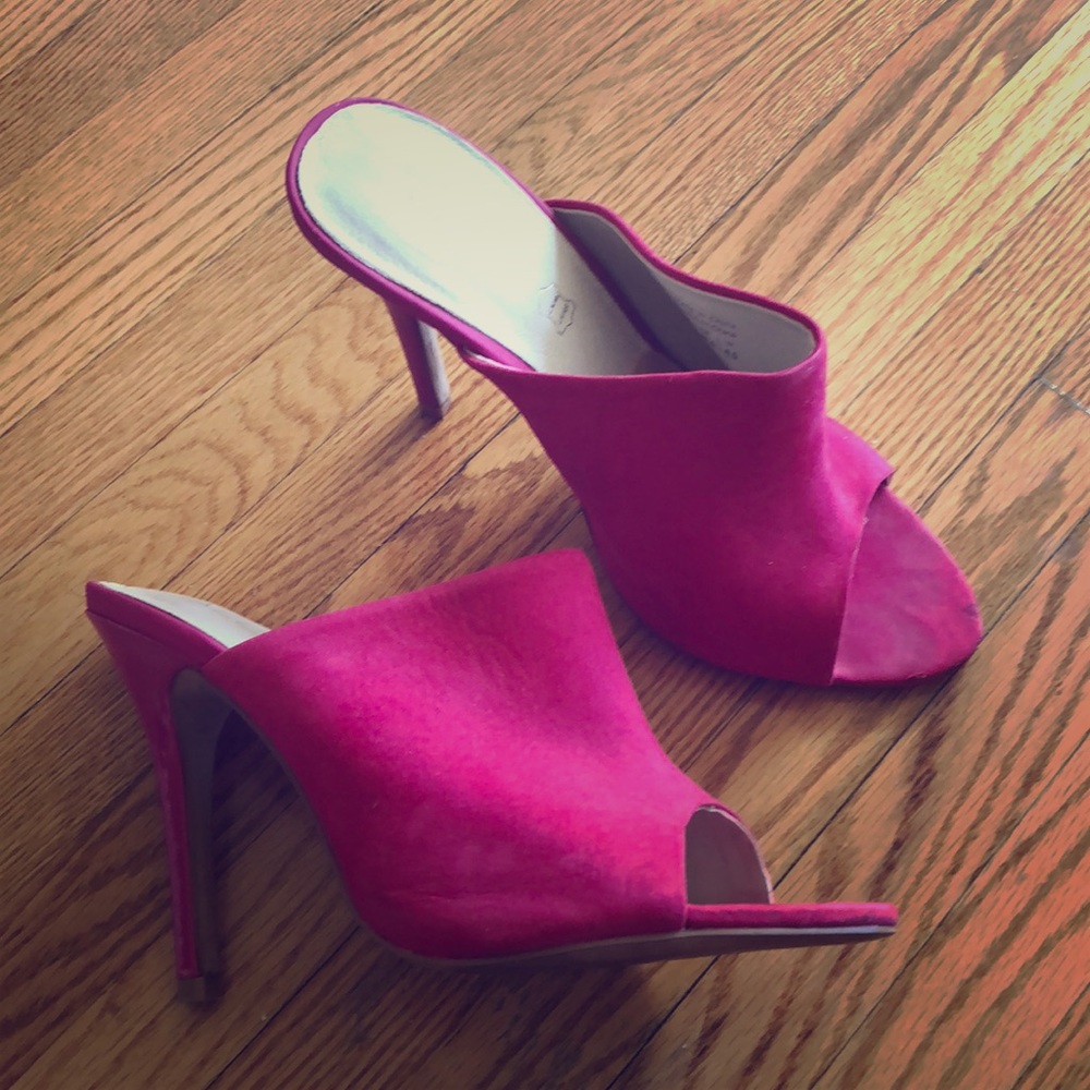 🚫SOLD🚫 ALDO 👄 Hot Pink Sexy Mule